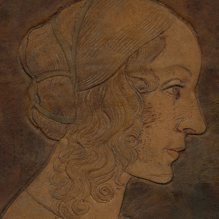 Arthur Henri LEFORT des YLOUSES - Profile in the Manner of Sandro Botticelli- Embossed leather, hand colored, circa 1900 detail